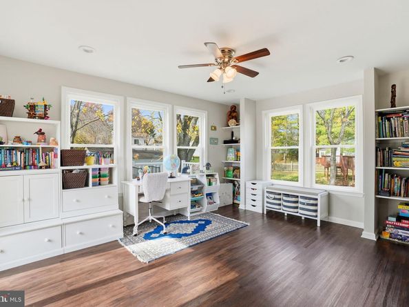 1111 Bicksler Drive, Herndon VA 20170