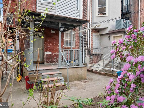 4518 Walnut Street, Philadelphia PA 19139