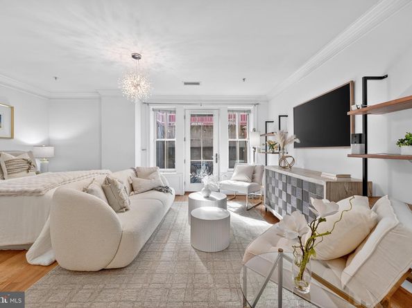 1210 R Street NW B14, Washington DC 20009