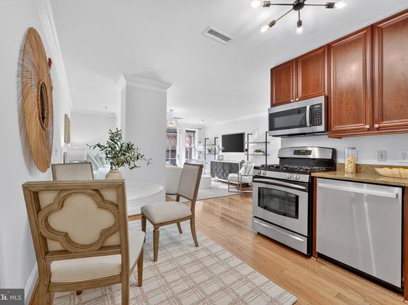 1210 R Street NW B14, Washington DC 20009