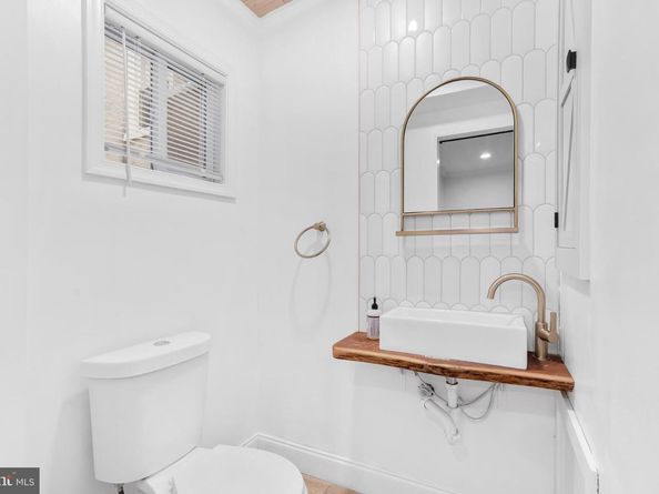 944 N Randolph Street, Philadelphia PA 19123