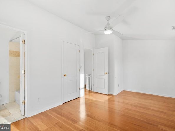 944 N Randolph Street, Philadelphia PA 19123