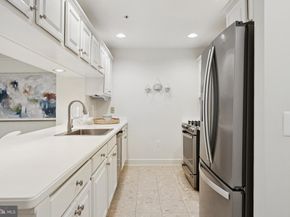 1050 N Stuart Street 229, Arlington VA 22201