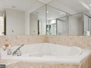 1050 N Stuart Street 229, Arlington VA 22201