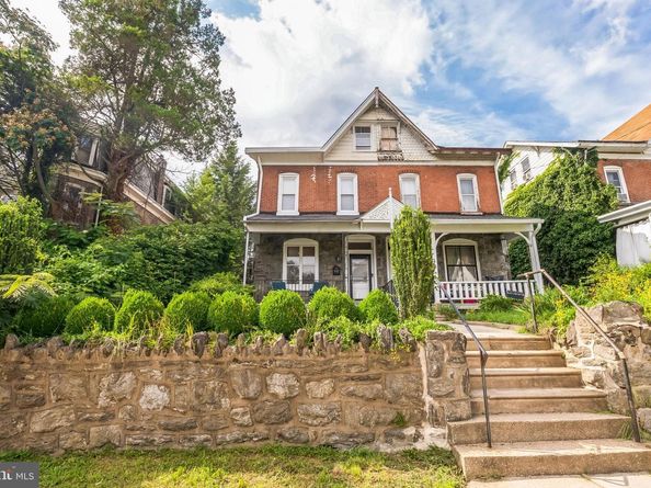 117 Rochelle Avenue, Philadelphia PA 19128