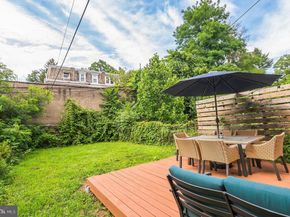 117 Rochelle Avenue, Philadelphia PA 19128