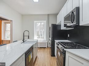 117 Rochelle Avenue, Philadelphia PA 19128