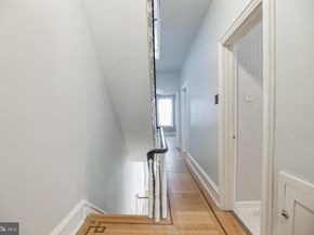 117 Rochelle Avenue, Philadelphia PA 19128