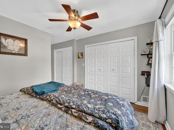 28 Garden Drive, Alexandria VA 22304