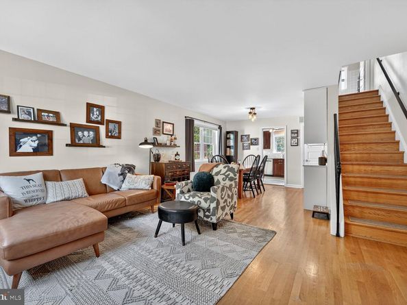 28 Garden Drive, Alexandria VA 22304