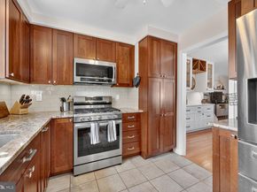 28 Garden Drive, Alexandria VA 22304