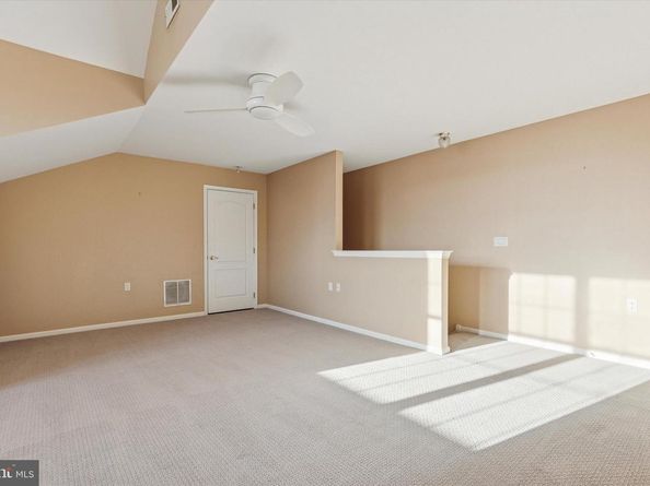 64 Legacy Oaks Drive, Richboro PA 18954