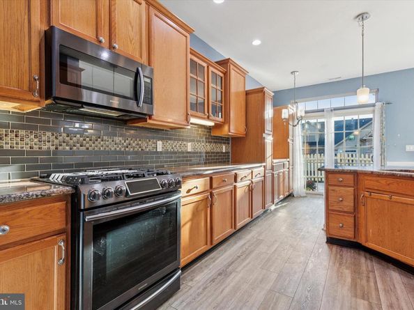 64 Legacy Oaks Drive, Richboro PA 18954