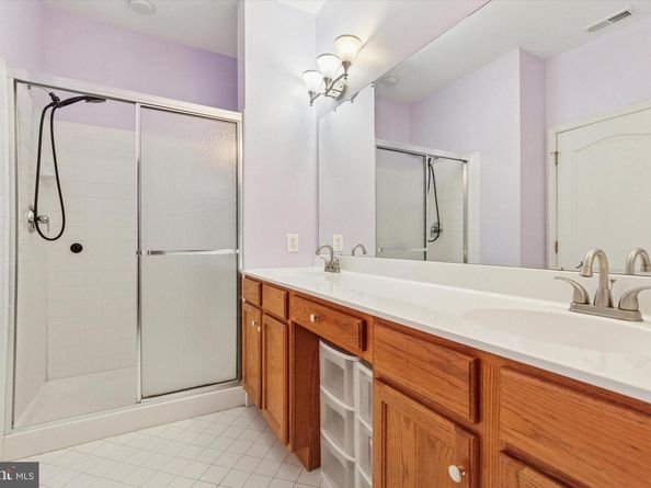 64 Legacy Oaks Drive, Richboro PA 18954