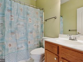 64 Legacy Oaks Drive, Richboro PA 18954