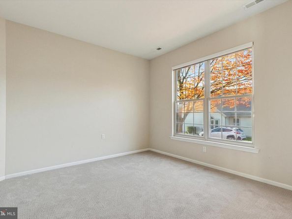 64 Legacy Oaks Drive, Richboro PA 18954