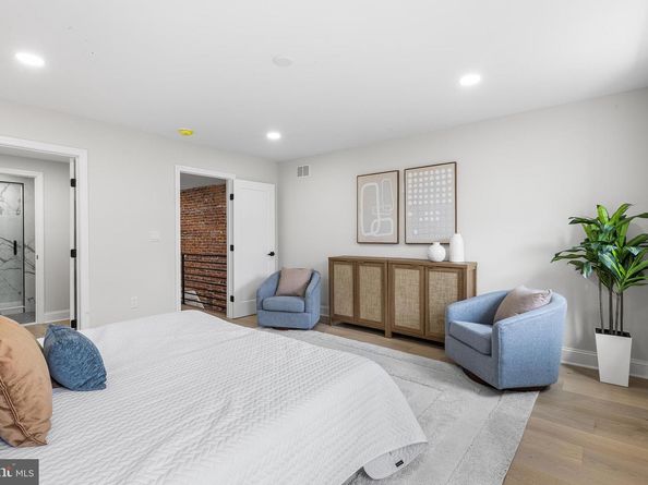 1604 S 8TH Street, Philadelphia PA 19148