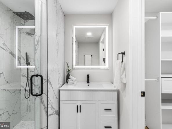 1604 S 8TH Street, Philadelphia PA 19148