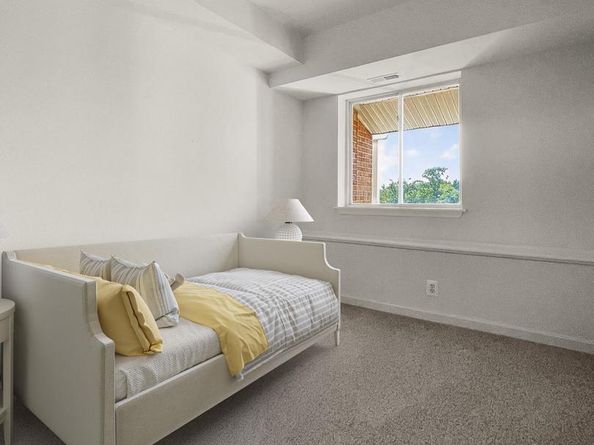 2607 Douglass Road SE 402, Washington DC 20020