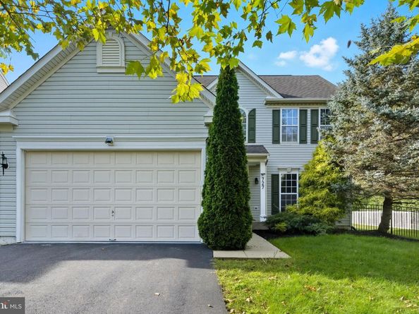 727 Brighton Way, New Hope PA 18938