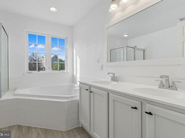 727 Brighton Way, New Hope PA 18938