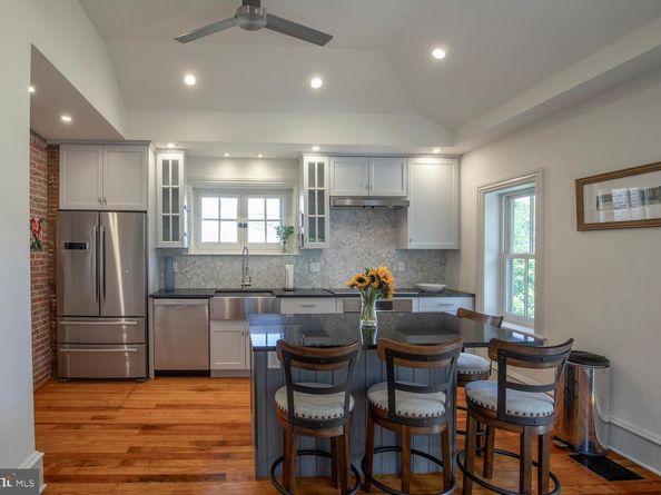 121 Cottage Street, Doylestown PA 18901