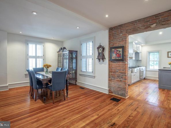 121 Cottage Street, Doylestown PA 18901