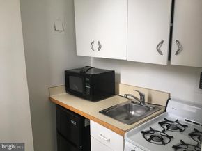 1121 Arlington Boulevard 827, Arlington VA 22209