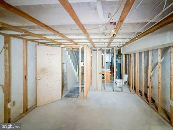 1006 S 56TH Street, Philadelphia PA 19143