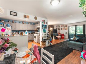 7521 Calvert Street, Philadelphia PA 19152
