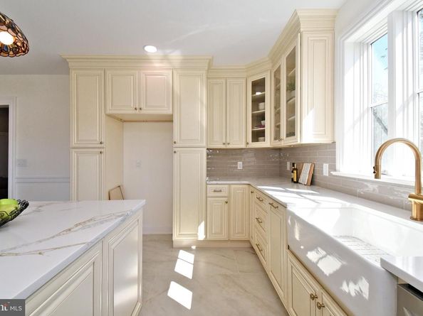 1948 Forest Grove Road, Furlong PA 18925