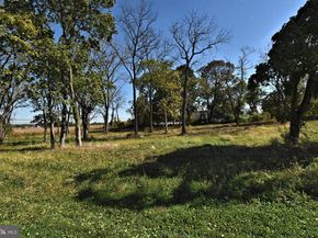 1948 Forest Grove Road, Furlong PA 18925