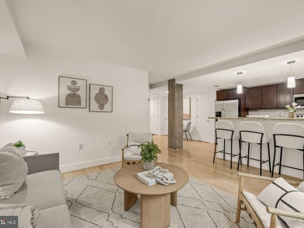 2201 2nd Street NW 11, Washington DC 20001