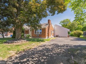 1443 Rhawn Street, Philadelphia PA 19111