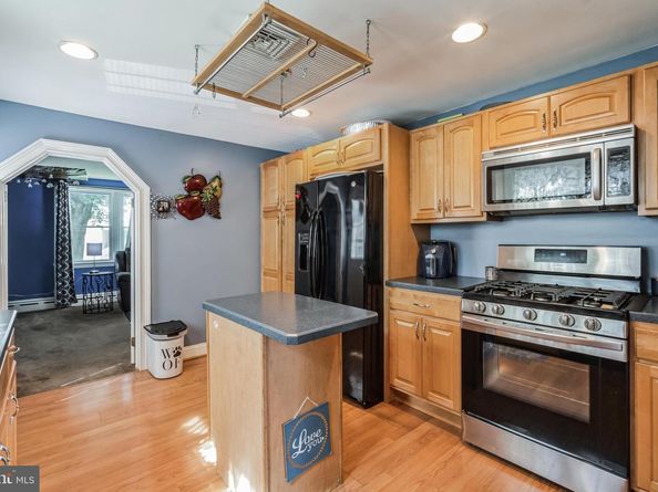 1443 Rhawn Street, Philadelphia PA 19111