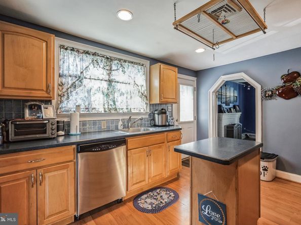1443 Rhawn Street, Philadelphia PA 19111