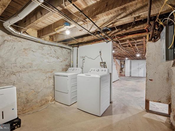 5533 Kingsessing Avenue, Philadelphia PA 19143