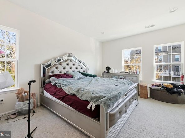 3400 10TH Place SE, Washington DC 20032