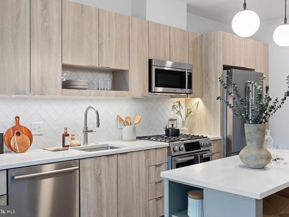 7175 12TH Street NW 411, Washington DC 20011