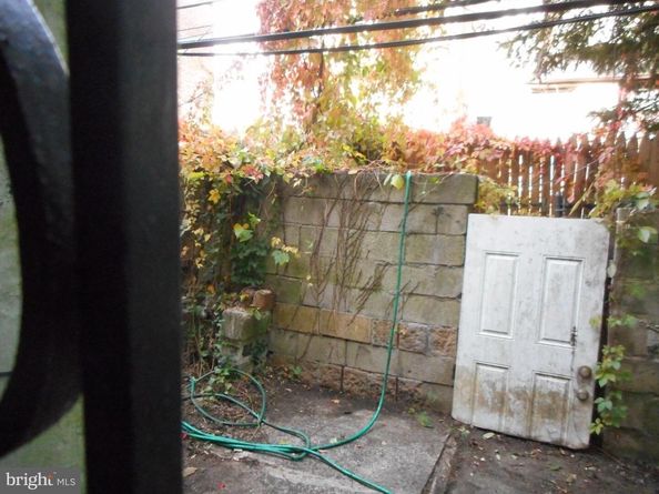 529 E Queen Lane, Philadelphia PA 19144