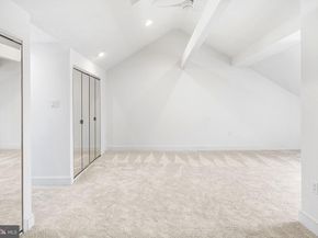 306 S 10TH Street D, Philadelphia PA 19107