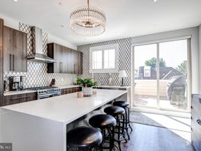 158 Kalos Street, Philadelphia PA 19128