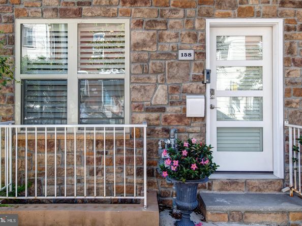 158 Kalos Street, Philadelphia PA 19128