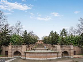 1661 Crescent Place NW 102, Washington DC 20009