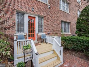 1661 Crescent Place NW 102, Washington DC 20009