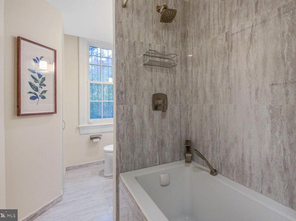 1661 Crescent Place NW 102, Washington DC 20009