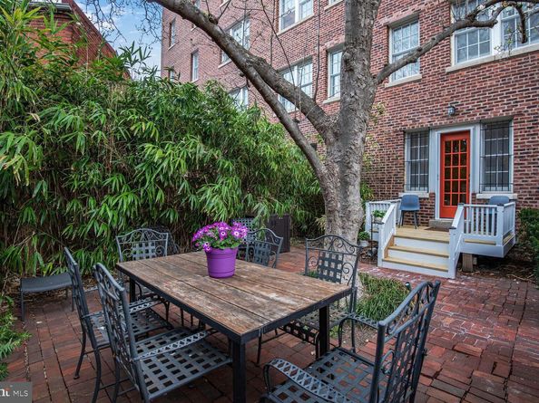 1661 Crescent Place NW 102, Washington DC 20009