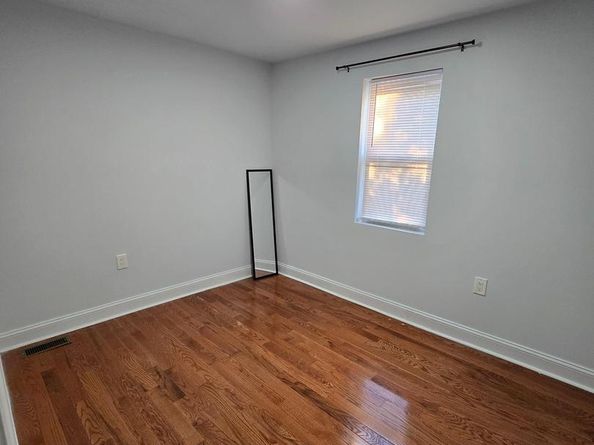 2254 Pratt Street, Philadelphia PA 19137