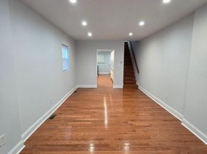 2254 Pratt Street, Philadelphia PA 19137