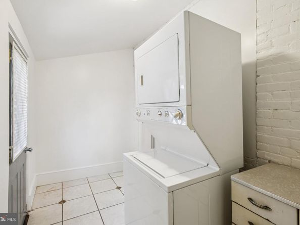 2338 N 12TH Street, Philadelphia PA 19133